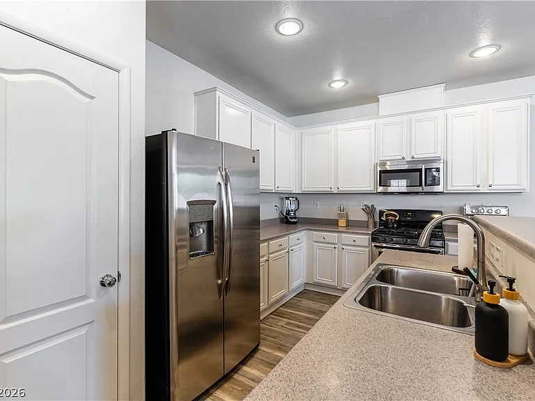 1362 Grass Creek Ave #2 — Photo 10