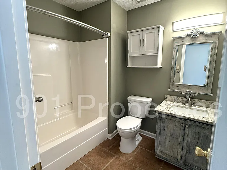 40 Garden View Dr — Photo 15