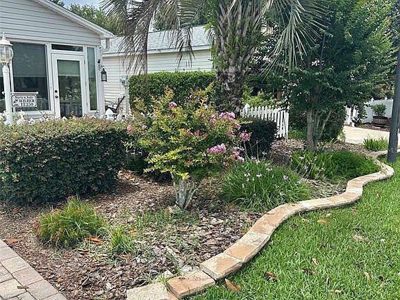 2nd image of 17350 SE 77TH SYCAMORE AVENUE