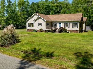 934 N River Rd, North, VA 23128