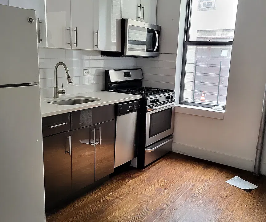 1609 Ocean Ave #4A
