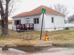 1503 Saint Paul Rd, Grand Island, NE 68801