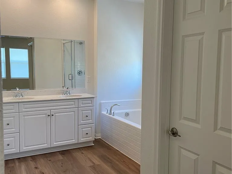 19459 Melogold Cir — Photo 12