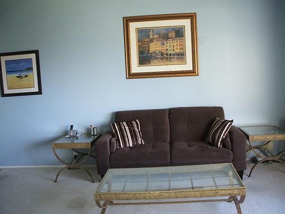 3rd image of 907 Caminito Estrada Unit E