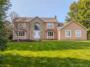 5808 Liberty Rd, Solon, OH 44139