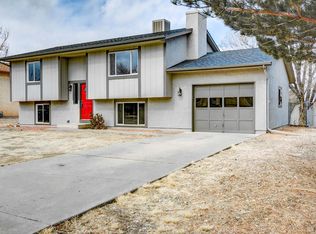 411 E Camrose Pl, Pueblo West, CO 81007