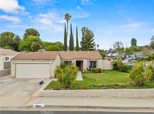 28004 Lakehurst Ave, Santa Clarita, CA 91351