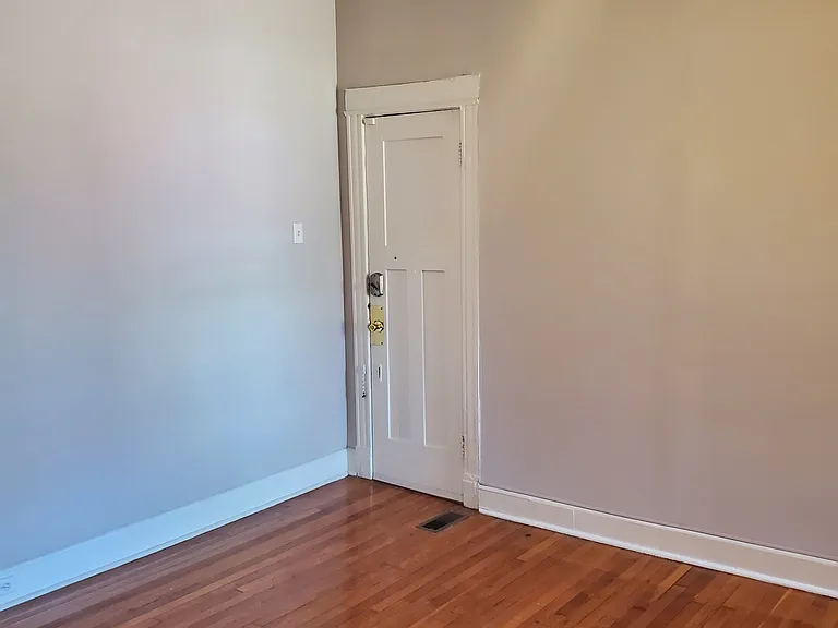 6041 Waterman Blvd — Photo 5