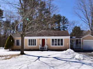 3 Birch Rd, Kennebunk, ME 04043