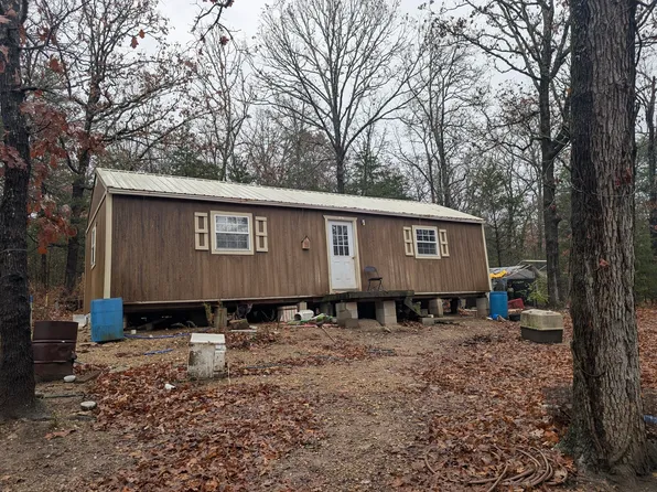 312 Bullhead Street, Kissee Mills, MO 65680