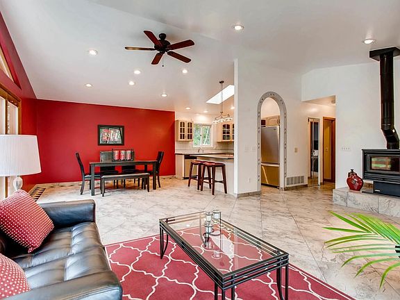 Open Concept Floor Plan is great for entertaining family and friends.