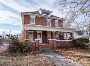 618 Fisk Ave, Moberly, MO 65270
