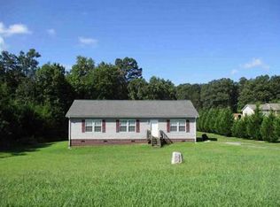 7654 Salem Chapel Rd, Walnut Cove, NC 27052