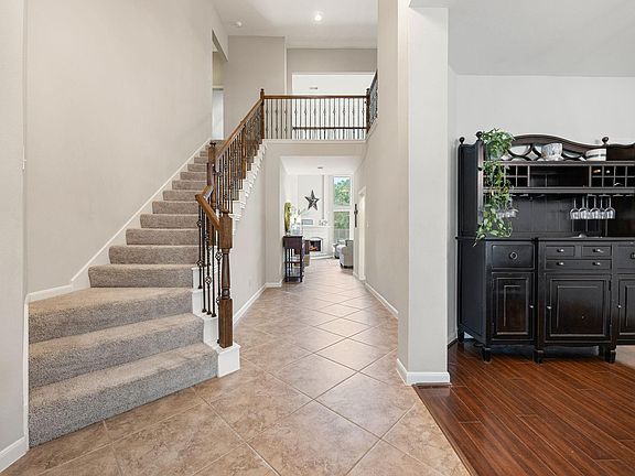 5th image of 28014 Canyon Wren Dr