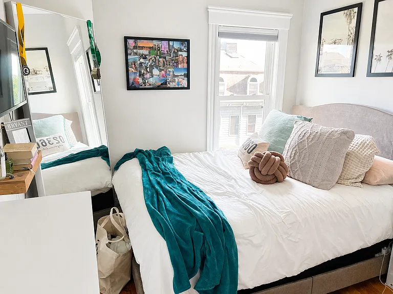 648 E 7th St #3 — Photo 8
