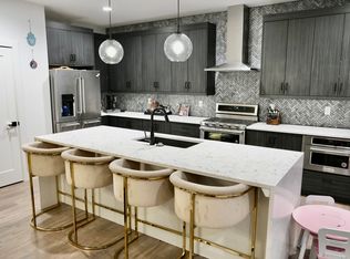 6186 N Netherland Ct, Aurora, CO 80019