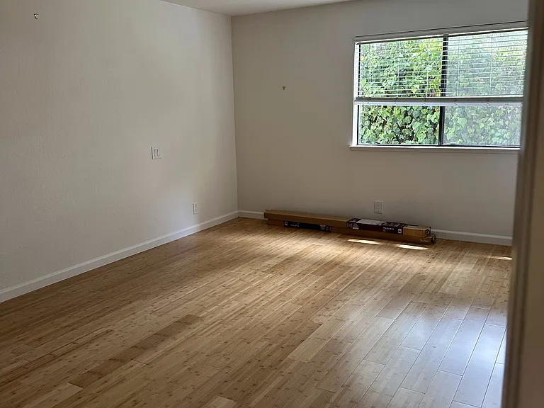 226 W Edith Ave #13 — Photo 19