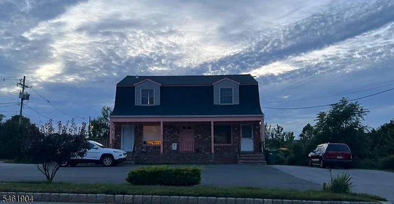 5 Church St #1