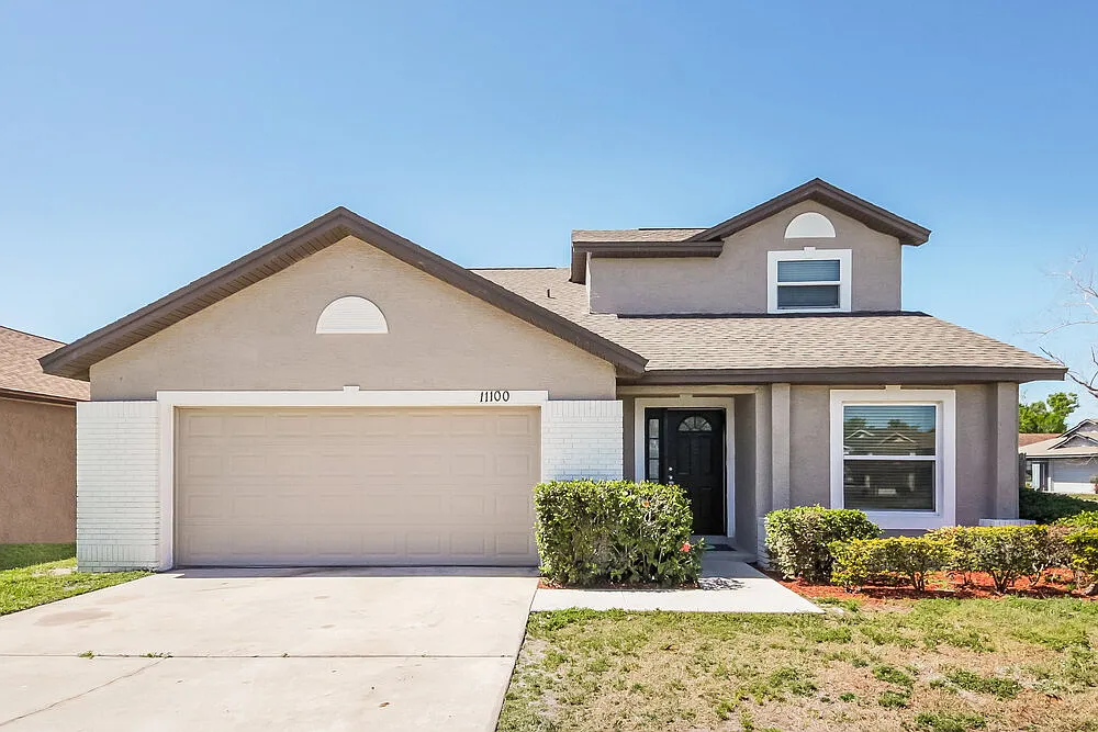 4 bed, 2.5 bath, 1867 sqft, $3,710 — Photo 1