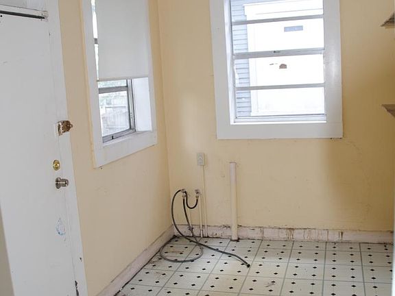 4th image of 2603 N 18th St