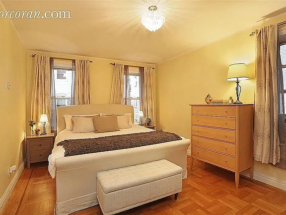 3rd image of 868 E 7th St APT 2C
