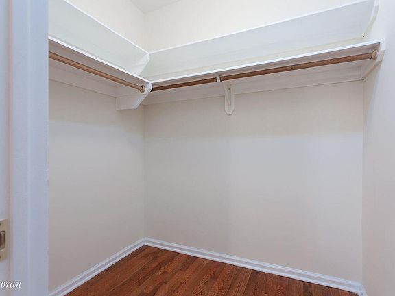 5th image of 165 Jefferson Ave #3