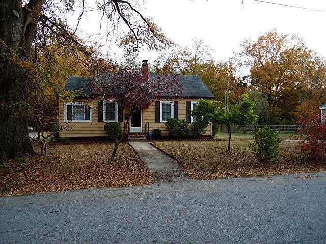 1st image of 302 Briggs Ave