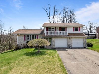 126 Woodland Dr, Lower Burrell, PA, 15068