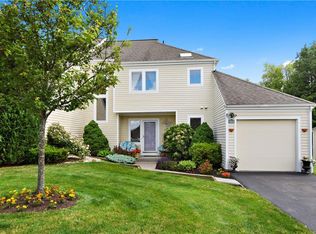 152 Fairways Cres, Carmel, NY 10512