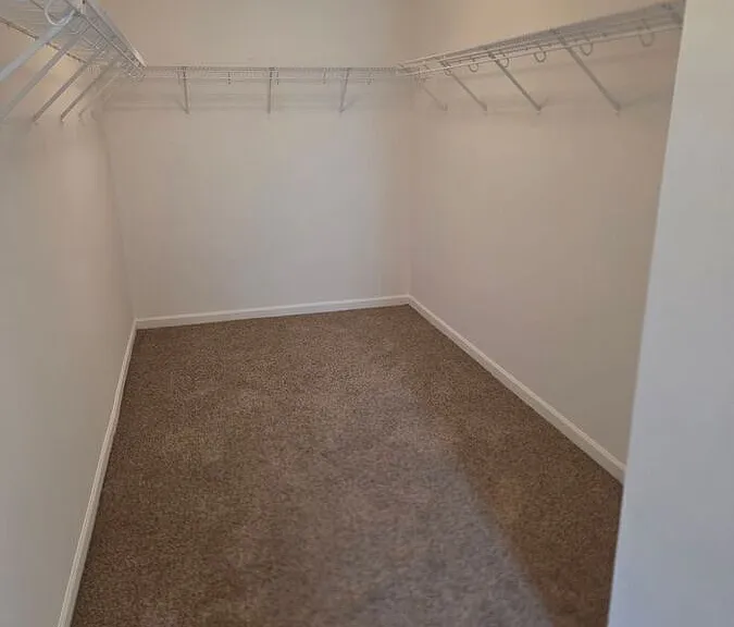 2432 Inishmore Ct — Photo 16