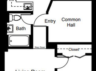 17 Grove St APT 4, Boston, MA 02114