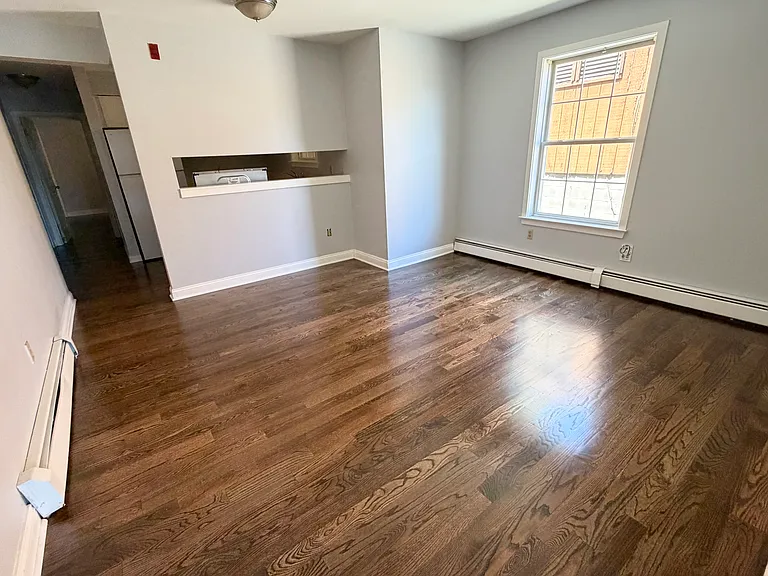 55 Woodward Ave #2 — Photo 2
