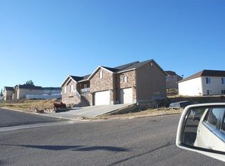 185 Elkridge Ln, Evanston, WY 82930