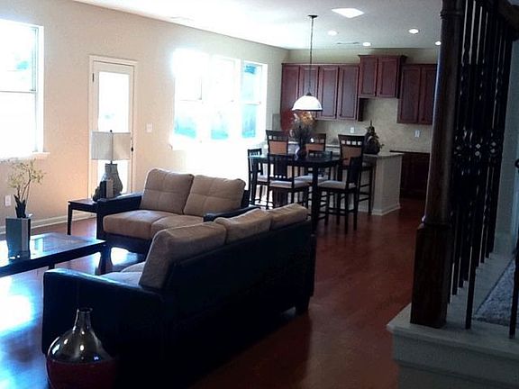 4th image of 5371 Astoria Park Dr NW