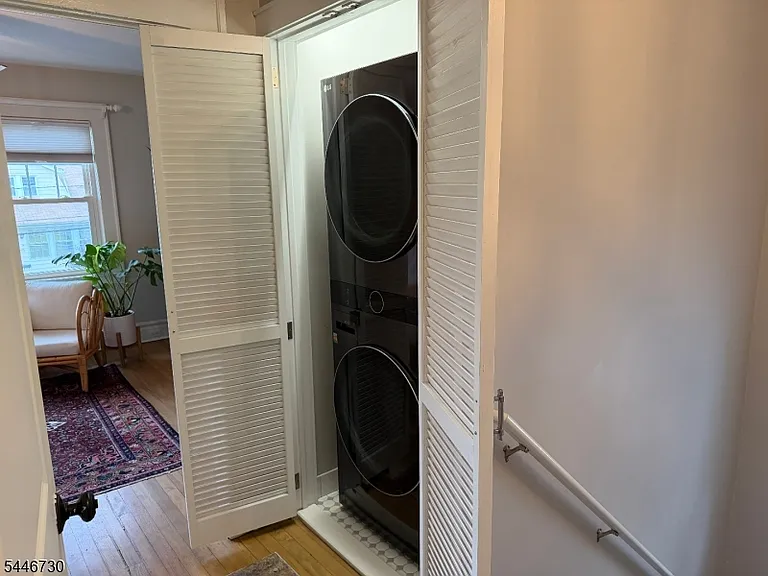 86 Jacoby St — Photo 20