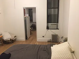 Rented by Lindemar LLC