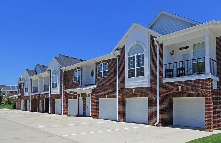 Rockledge Oaks Apartments — Photo 22