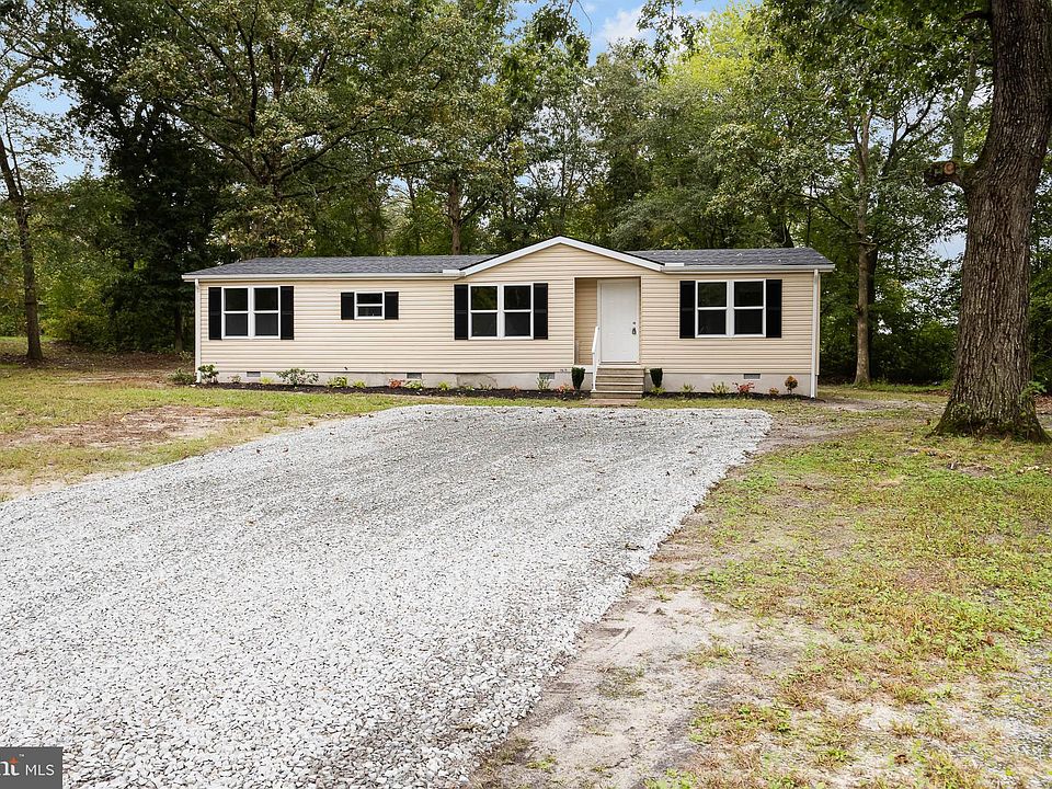 1st image of 11676 Park Dr