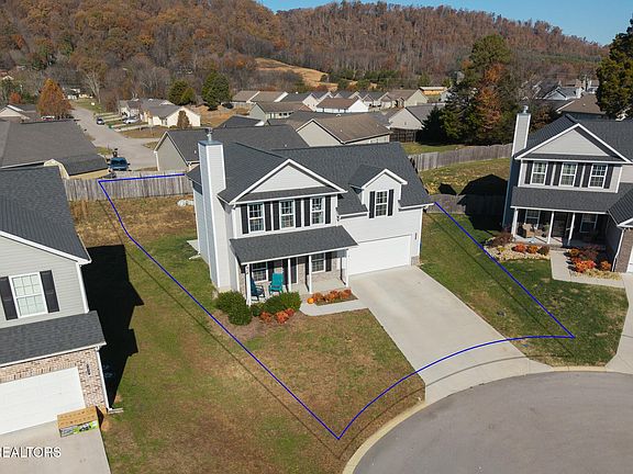 3rd image of 7421 Rose Water Ln
