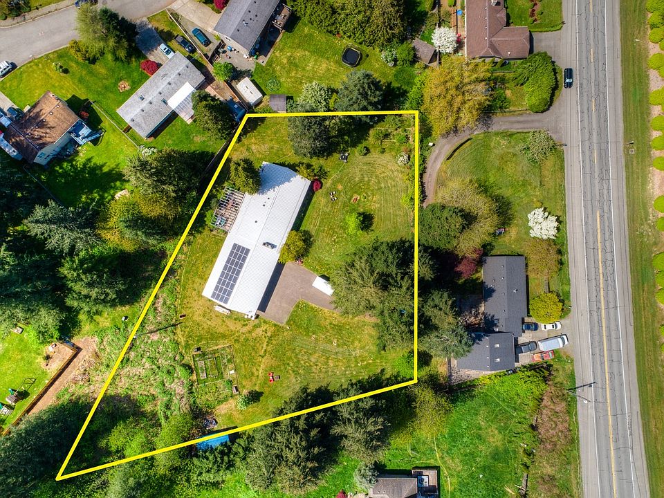 2nd image of 43501 SE Cedar Falls Way