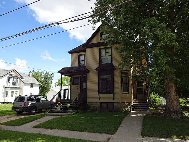 2nd image of 1014 8th St