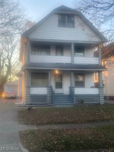 4026 E 52nd St, Newburgh Heights, OH, 44105