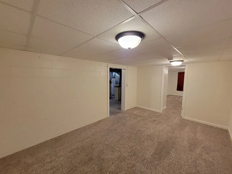2023 Valley Park Dr — Photo 31