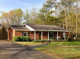 1901 Eller Rd, Lexington, NC 27295