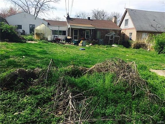 One of the largest lots in popular Dogtown!  Perfect for new construction or expansion.