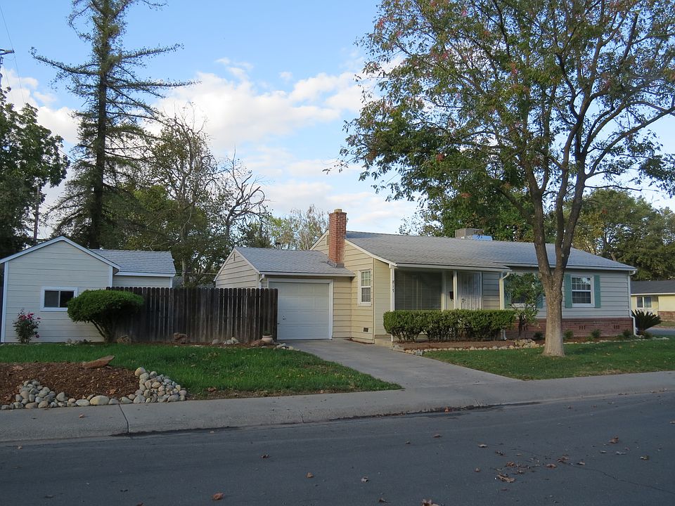 1st image of 817 Buena Tierra Dr