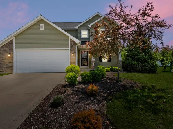 726 Henlock Ct, Fort Wayne, IN 46818