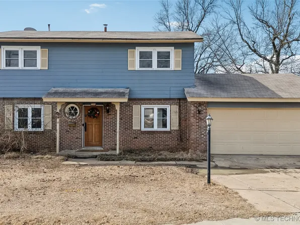 7204 E 30th St, Tulsa, OK 74129