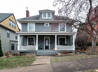 570 W 11th St, Dubuque, IA 52001