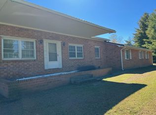 2612 Webster Rd, Roanoke, VA 24012